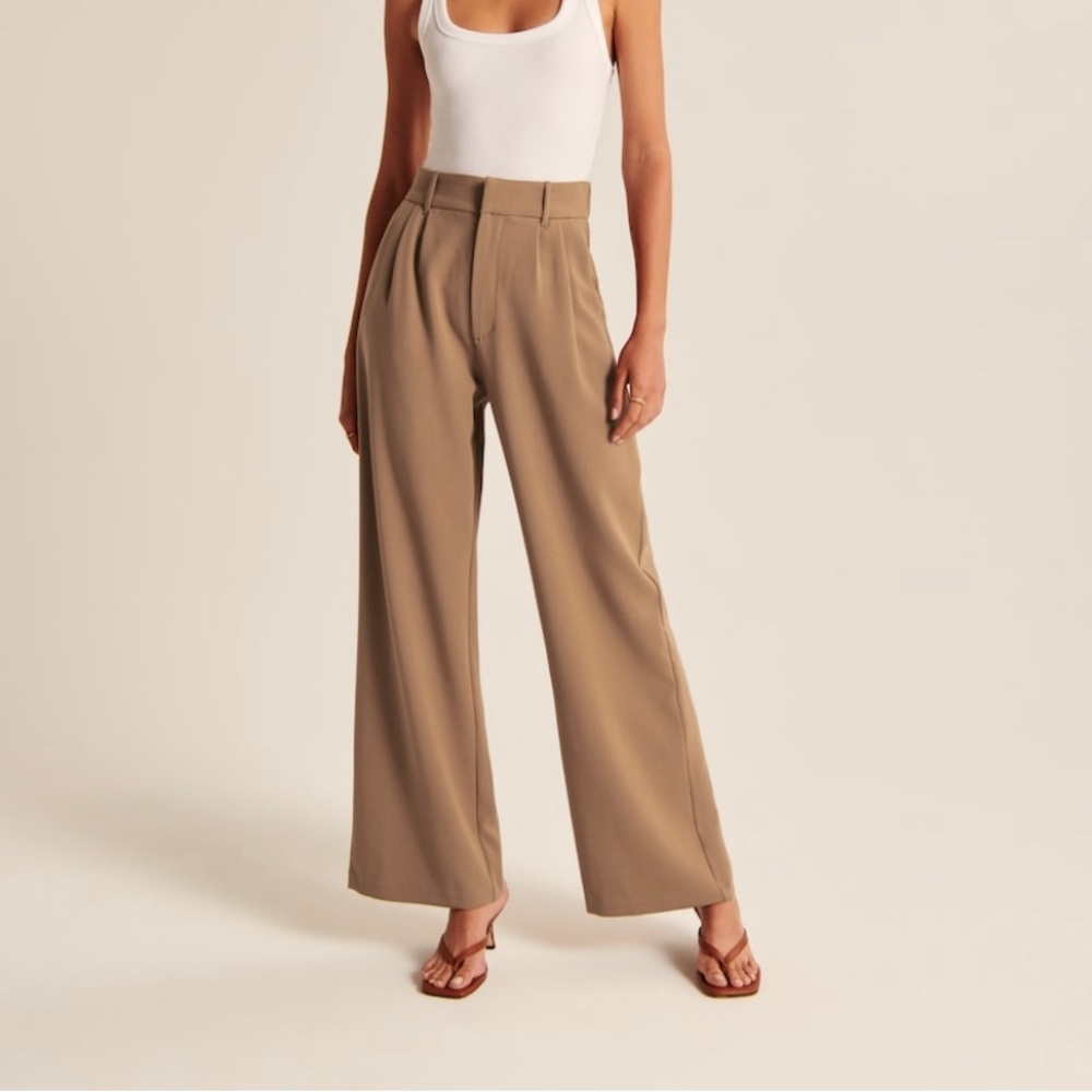 Abercrombie & Fitch Tailored Wide Leg Pants